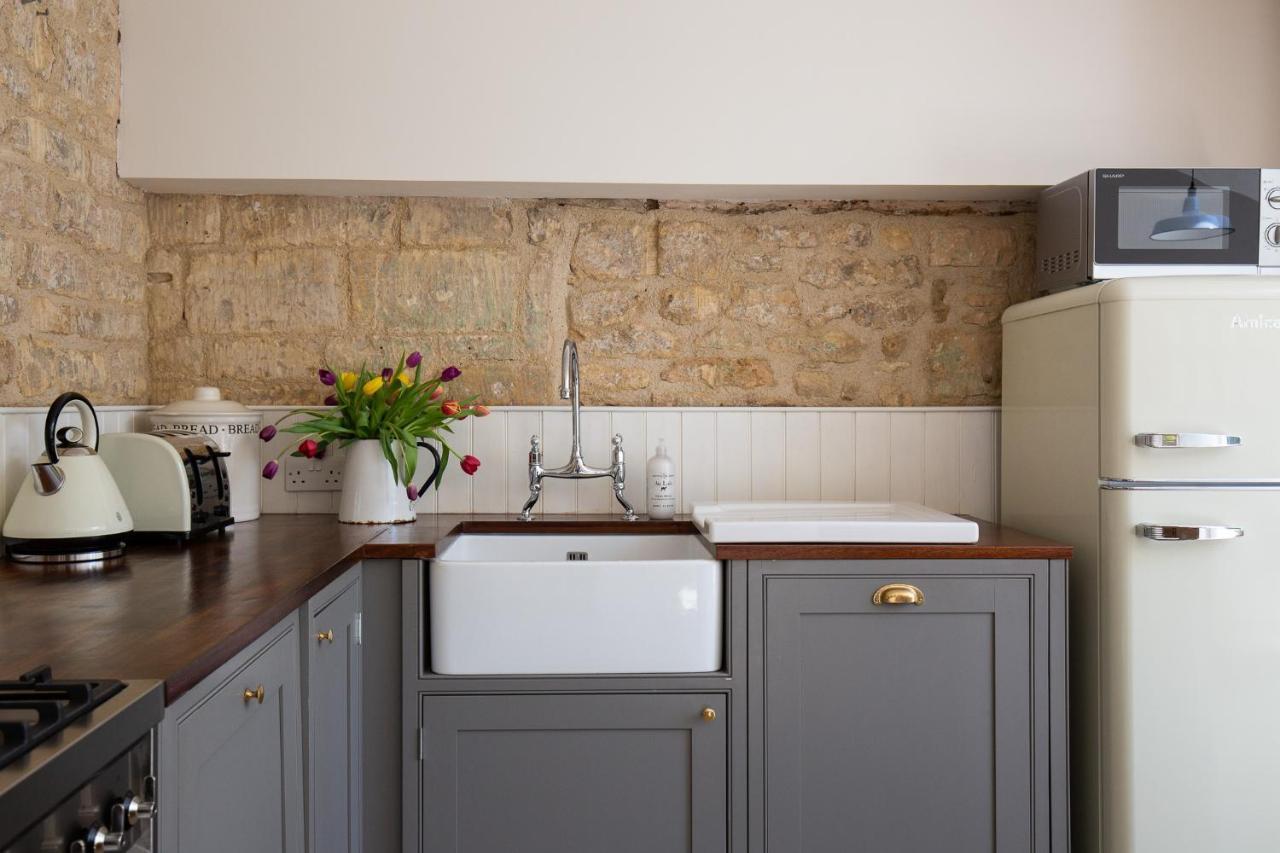 Gleneda Cottage - A Renovated, Traditional Cotswold Cottage Full Of Charm With Fireplace And Garden Bourton on the Hill Экстерьер фото