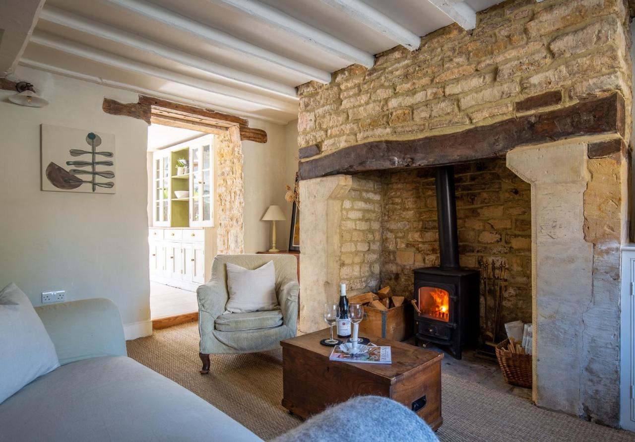 Gleneda Cottage - A Renovated, Traditional Cotswold Cottage Full Of Charm With Fireplace And Garden Bourton on the Hill Экстерьер фото